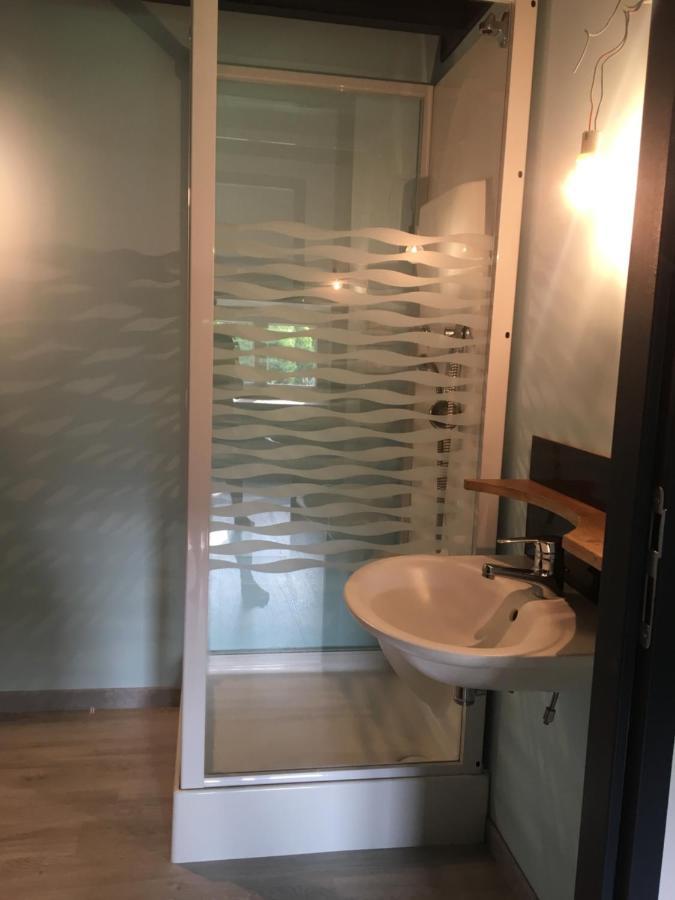 La Chambre Des Carrelets Montigny-sur-l'Ain Dış mekan fotoğraf